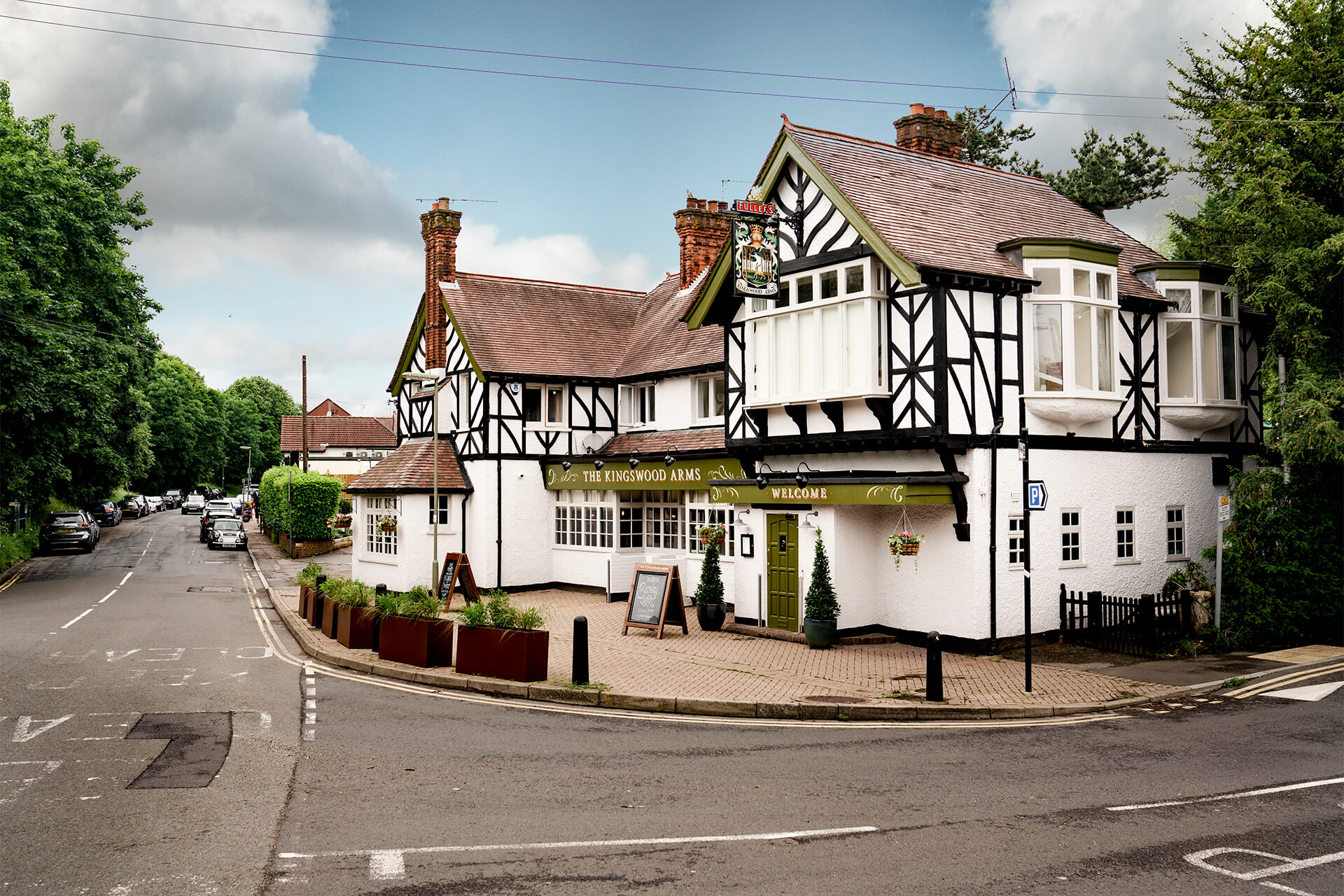 (c) Kingswoodarms.co.uk